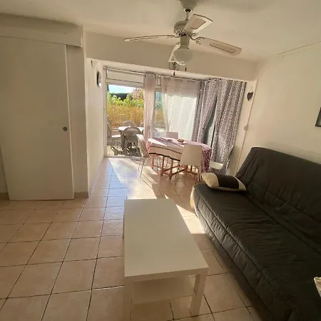 Superbe En Rez De Jardin Avec Parking Apartment *
